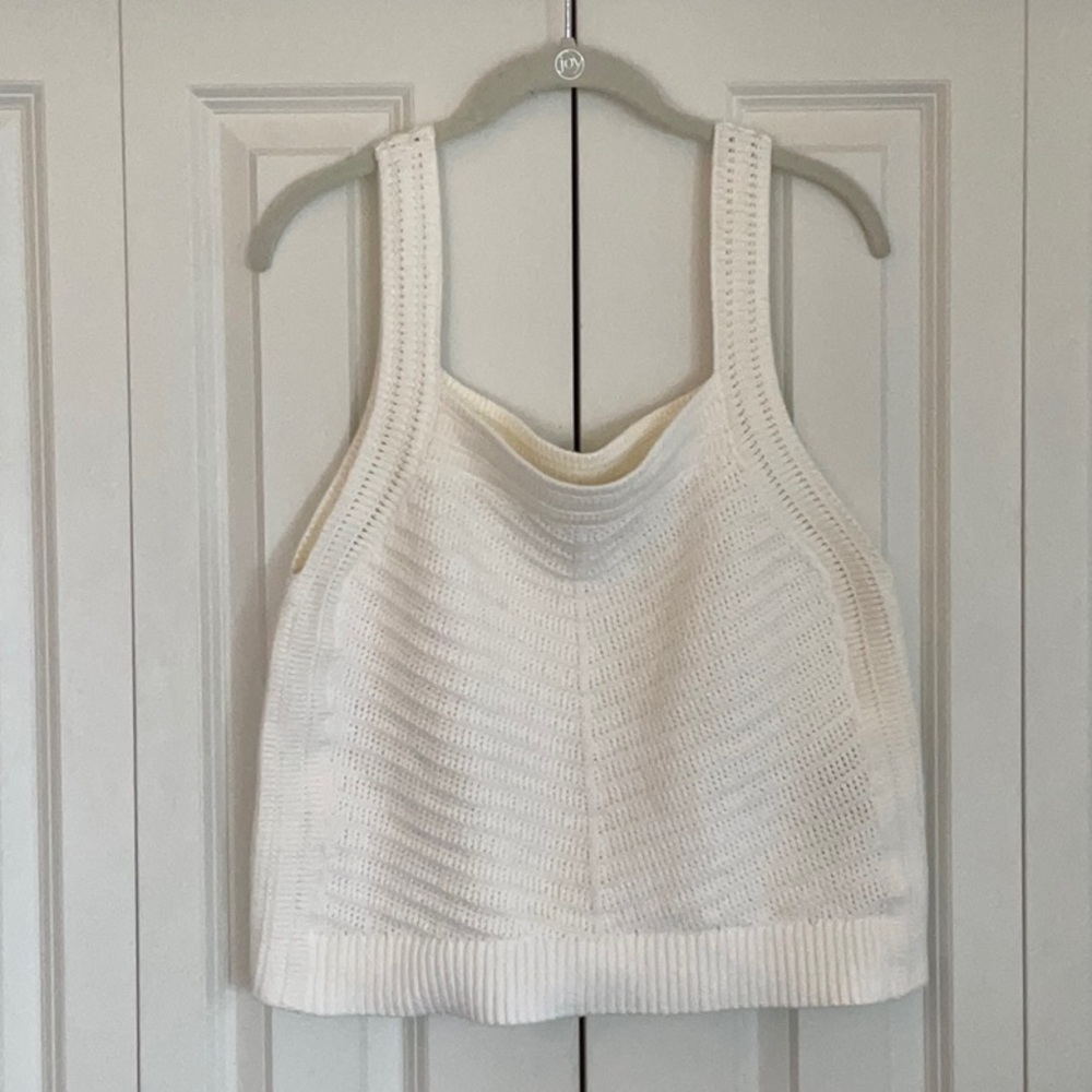 Elegant White Knit Tank Top
